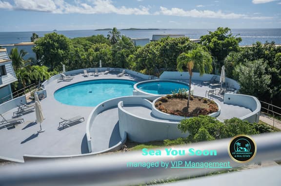 Sea You Soon Retreat, OCEAN VIEWS, pool, tennis, Jeep option - Image 1